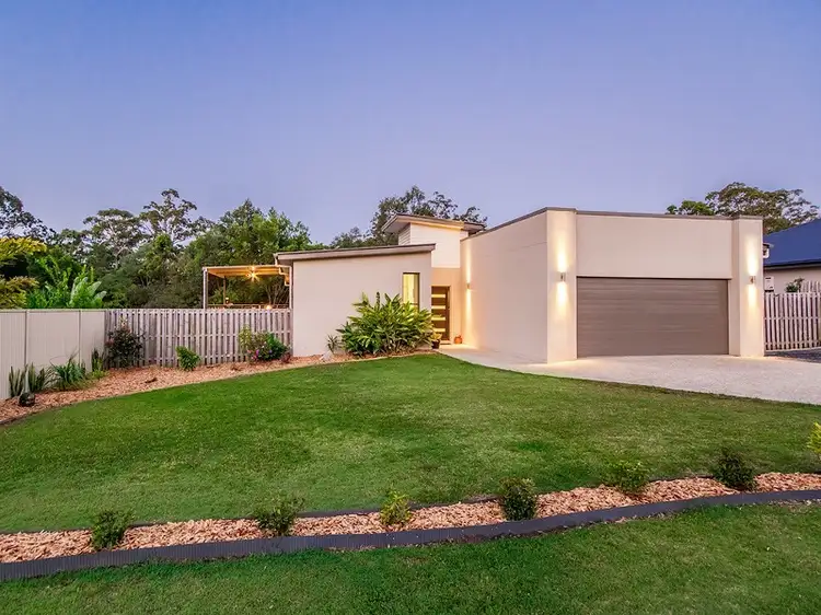 8 Conlan Court, Oxenford QLD 4210