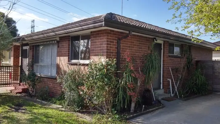 Second view of Homely unit listing, 4/2 Kelly Street, Chadstone VIC 3148