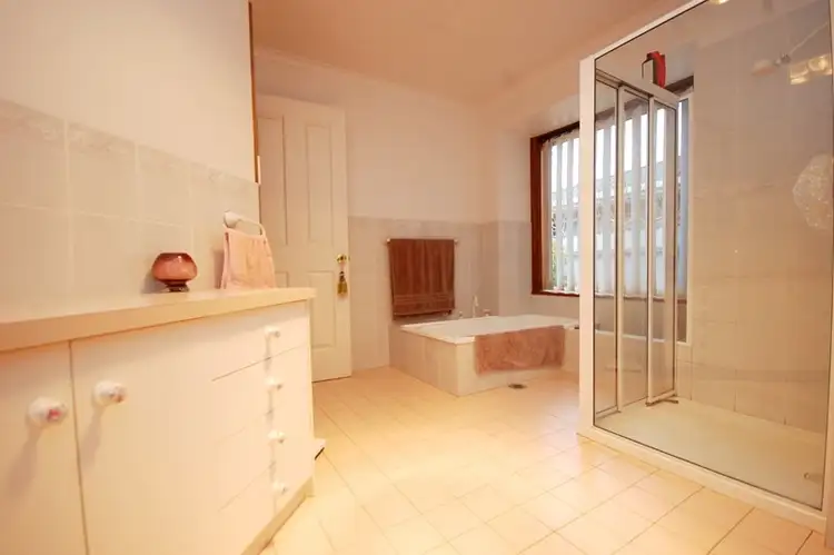 Sixth view of Homely house listing, 3a Dowell Place, Griffith NSW 2680