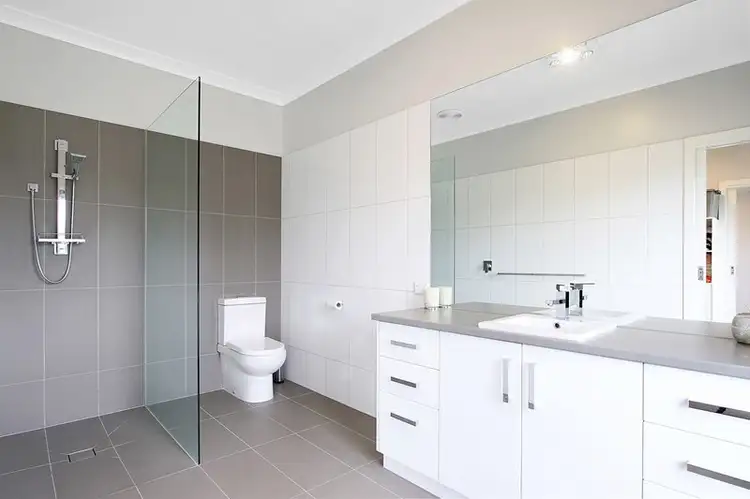 Fourth view of Homely house listing, 2 Olivers Road, Benalla VIC 3672