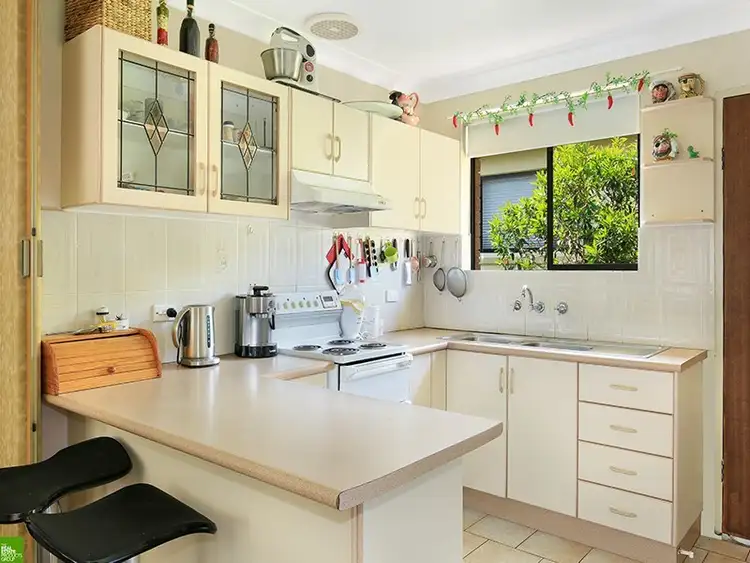 Fourth view of Homely unit listing, 2/4 Werrang Road, Primbee NSW 2502