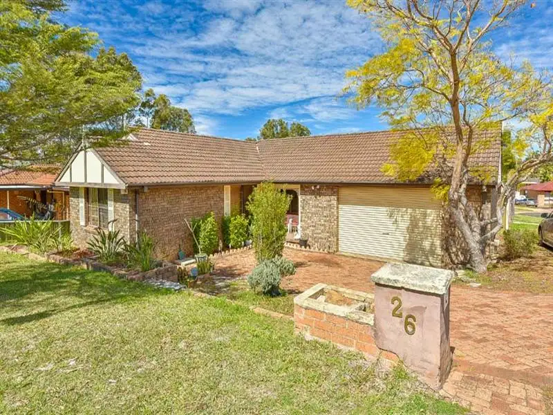 Main view of Homely house listing, 26 Eschol Park Drive, Eschol Park NSW 2558