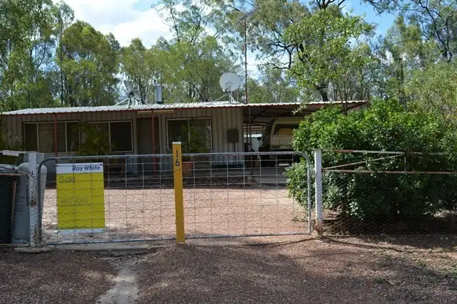 16 Rosewood Drive, Sapphire QLD 4702