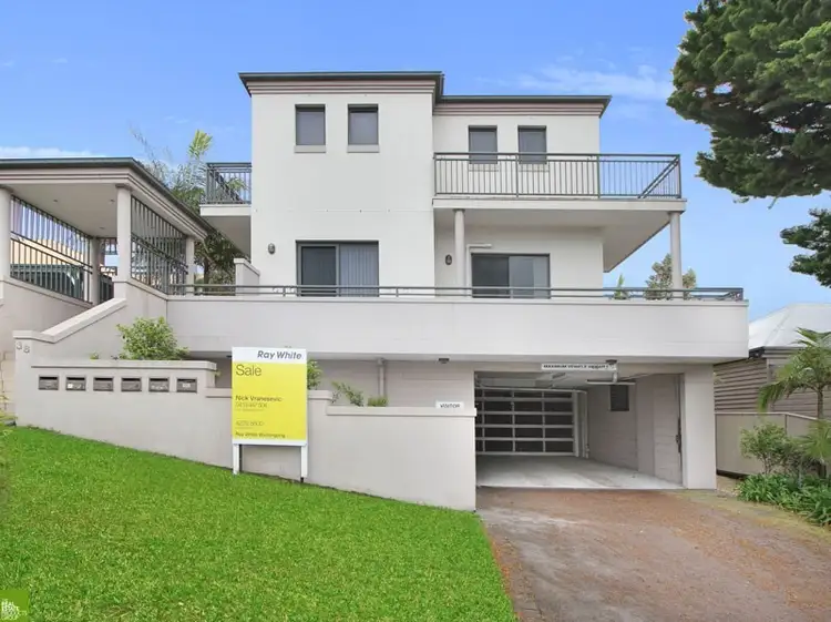 1/38 Robinson Street, Wollongong NSW 2500