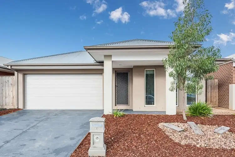 32 Atarhi Parade, Lalor VIC 3075