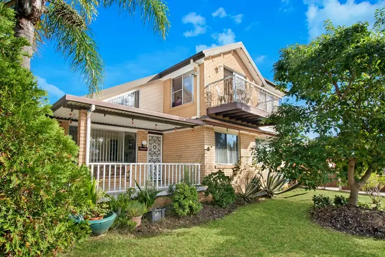 1 Santa Place, Bossley Park NSW 2176