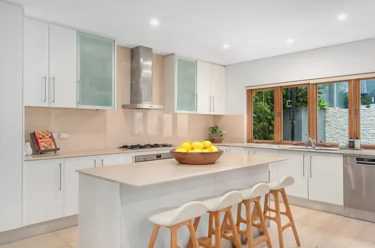 Fifth view of Homely house listing, 5 Plowman Street, North Bondi NSW 2026