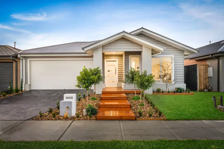 10 Leeson Street, Officer South VIC 3809