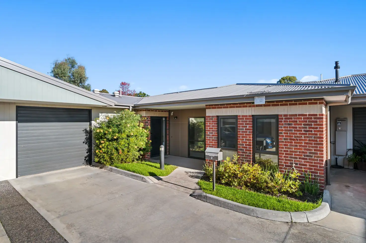 Main view of Homely retirement listing, 2 Scots Close, Kilsyth VIC 3137