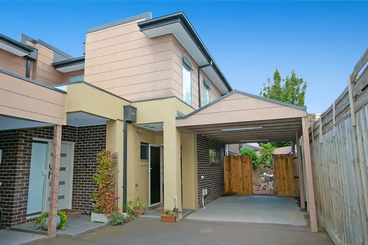 3/9 Chingford Street, Fairfield VIC 3078