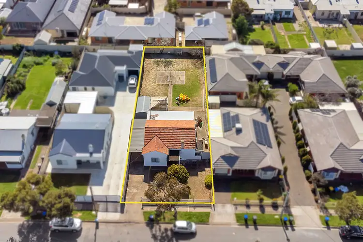 12 Bardia Avenue, Findon SA 5023