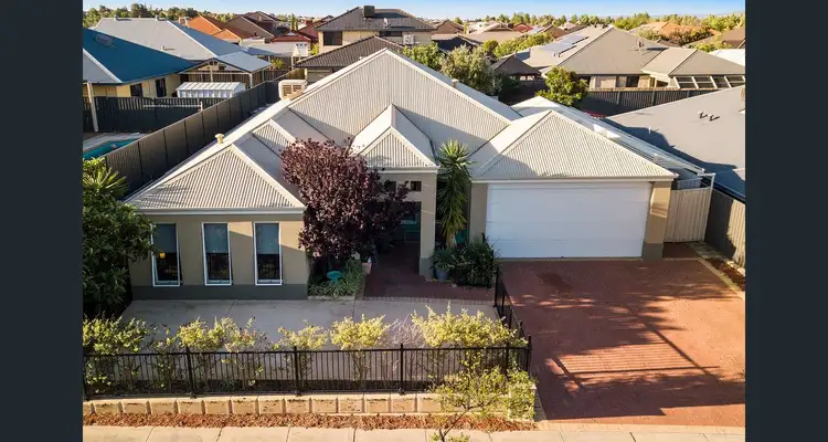 11 Dulegal Way, Aveley WA 6069