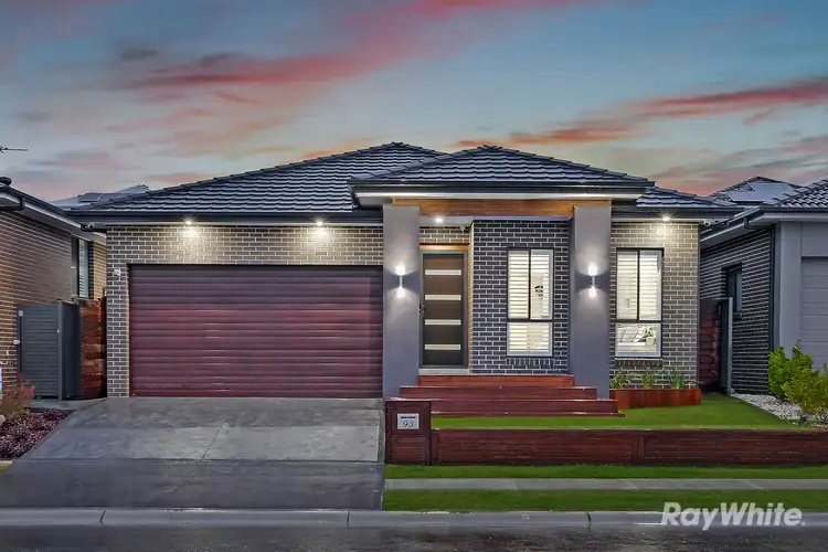93 Hannaford Avenue, Box Hill NSW 2765