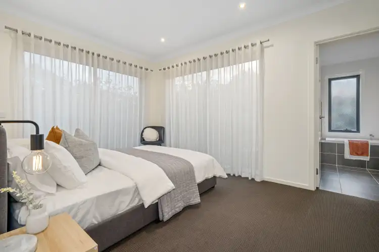 Fifth view of Homely house listing, 20 Zara Close, Bundoora VIC 3083
