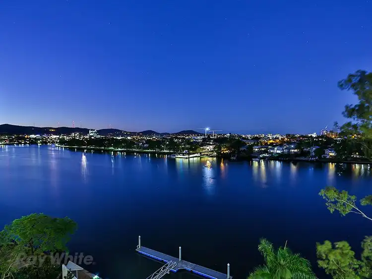 Main view of Homely unit listing, 15/92 Macquarie Street, St Lucia QLD 4067