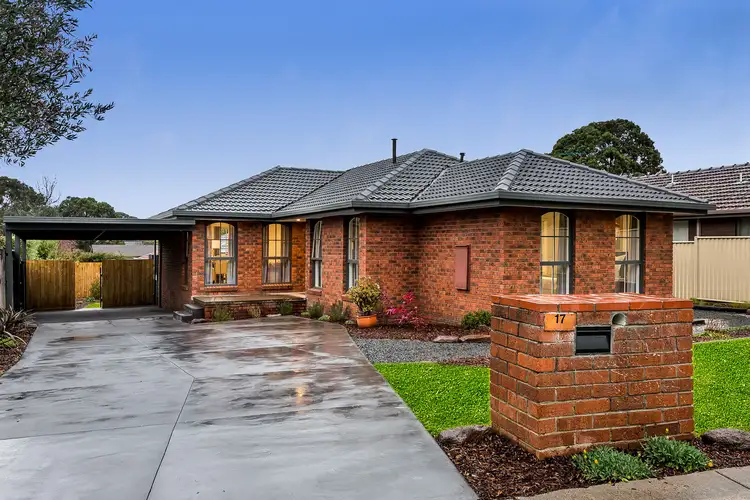 Main view of Homely house listing, 17 Amesbury Avenue, Wantirna VIC 3152