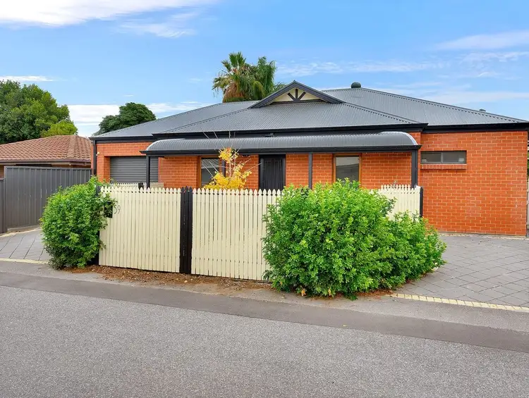 59 May Street, Birkenhead SA 5015