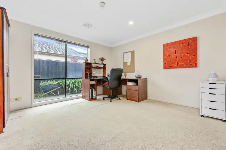 Fifth view of Homely house listing, 15 Argyle Court, Berwick VIC 3806
