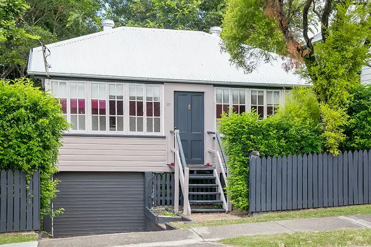 15 Burlington Street, East Brisbane QLD 4169