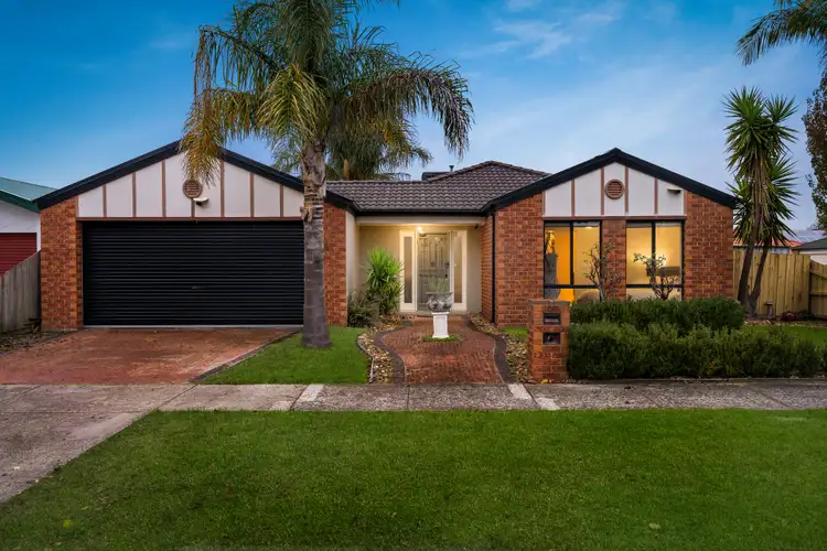 48 The Promenade, Narre Warren South VIC 3805