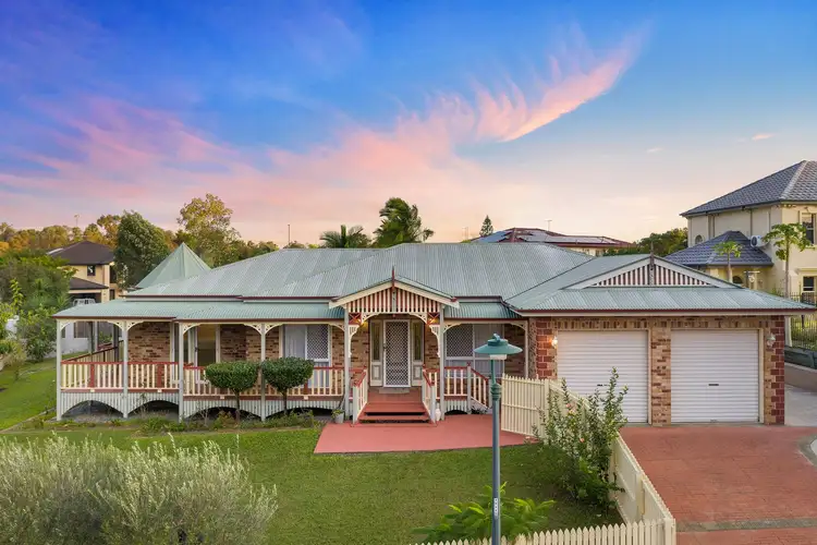 2 Trafalgar Close, Stretton QLD 4116