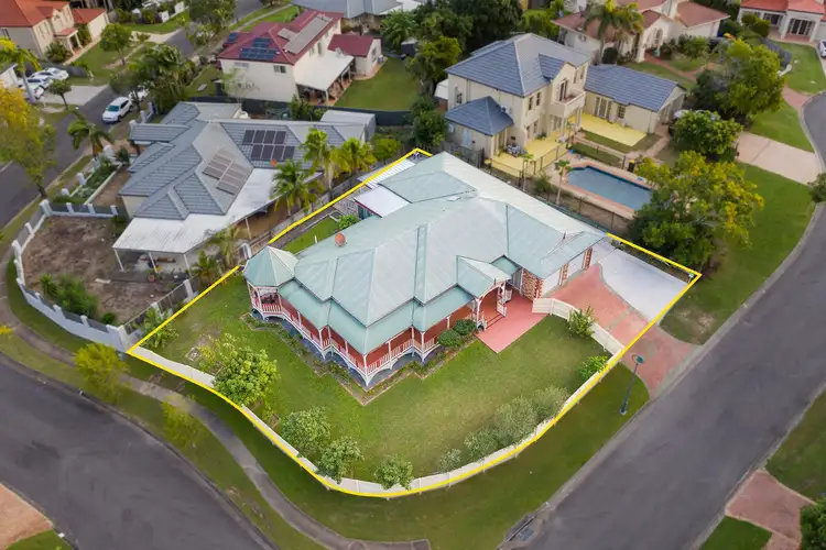 Fifth view of Homely house listing, 2 Trafalgar Close, Stretton QLD 4116