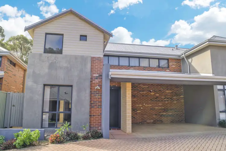 33/1 Mariners Cove Drive, Dudley Park WA 6210