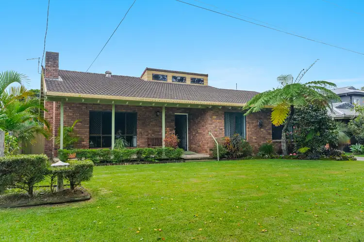 52 Coonawarra Court, Yamba NSW 2464