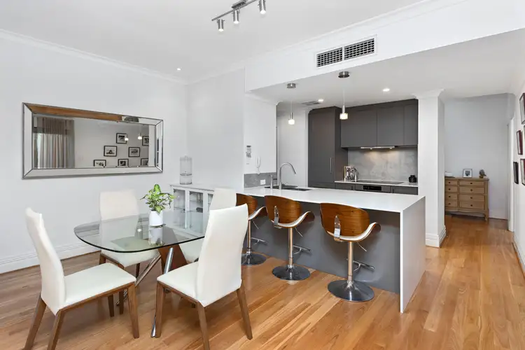 4/8 Bay Road, Claremont WA 6010