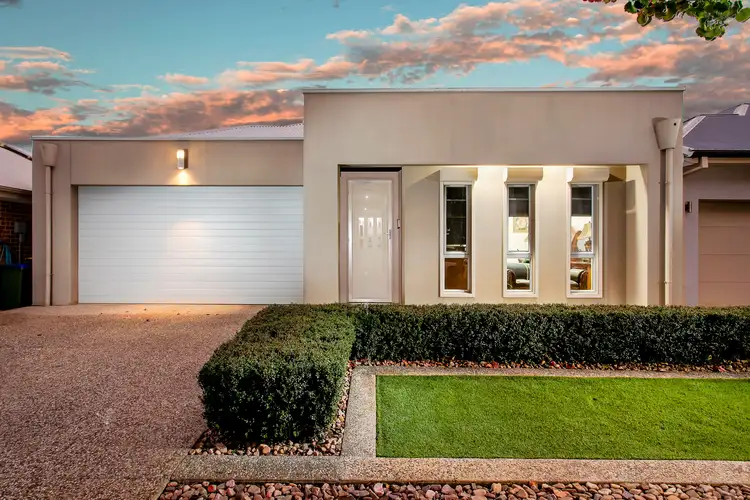 16 Warner Avenue, Findon SA 5023