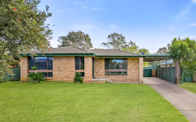 18 Longreef Crescent, Woodbine NSW 2560