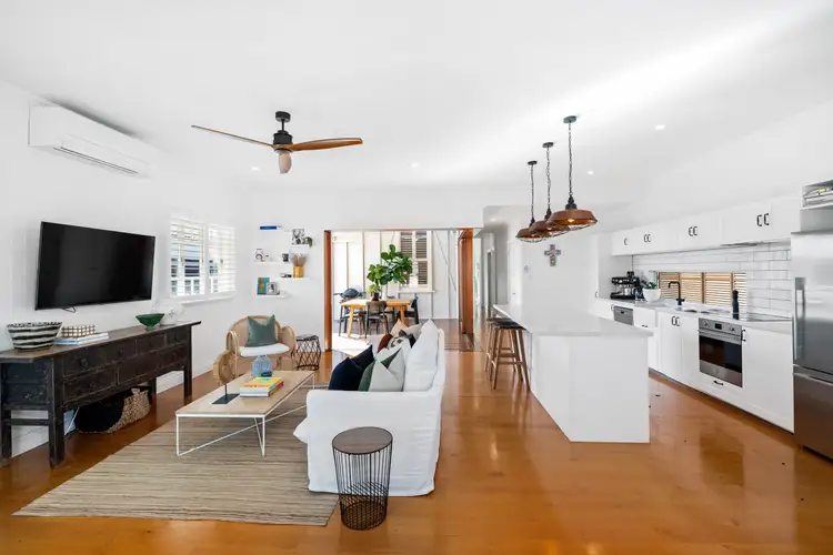 Fifth view of Homely house listing, 8 Rawson Street, Wooloowin QLD 4030