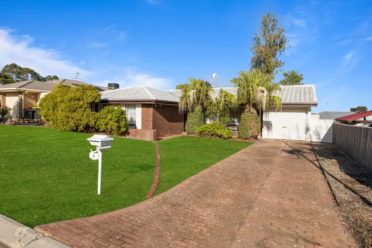 4 Indee Crescent, Craigmore SA 5114
