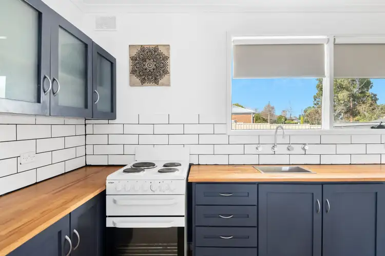 Fifth view of Homely house listing, 2 Phillip Street, Mount Barker SA 5251