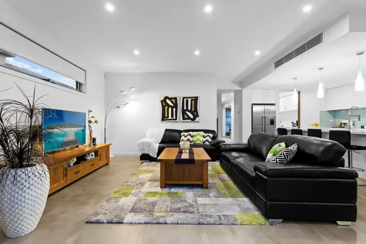 Fifth view of Homely house listing, 16 Dunraven Crescent, Doreen VIC 3754