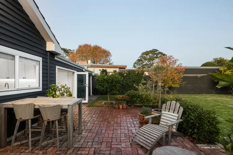 Sixth view of Homely house listing, 2 Anderson Street, Frankston VIC 3199