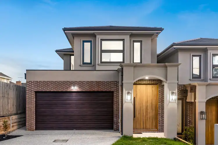 2 Monaco Street, Doncaster VIC 3108