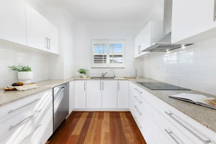 Third view of Homely apartment listing, 9/25-27 Millewa Avenue, Wahroonga NSW 2076