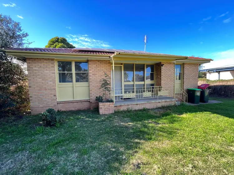 153 York Street, Forbes NSW 2871