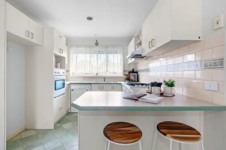 Fourth view of Homely villa listing, 3 Hilltop Mews, Frankston VIC 3199