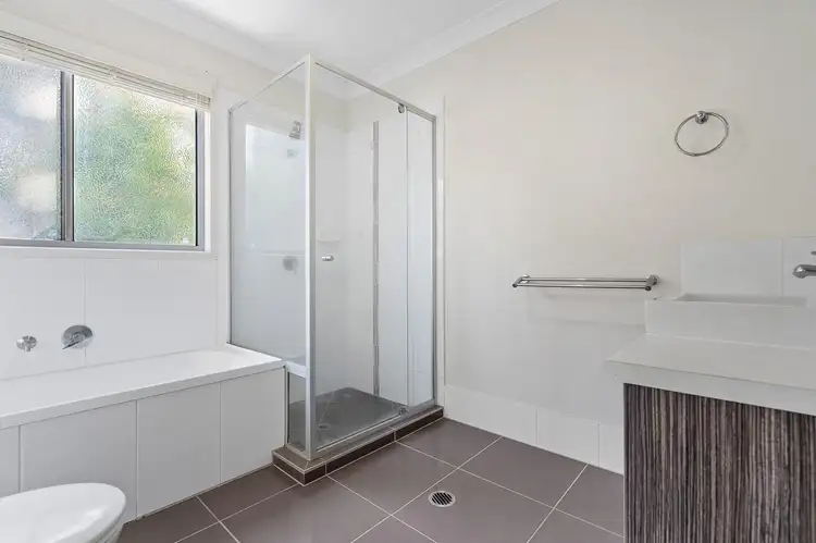 Sixth view of Homely townhouse listing, 1/88 Candytuft Place, Calamvale QLD 4116