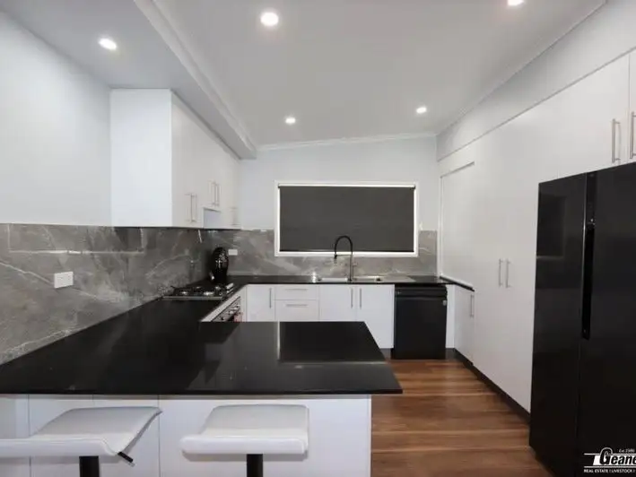 Fourth view of Homely house listing, 9 Racecourse Road, Richmond Hill QLD 4820