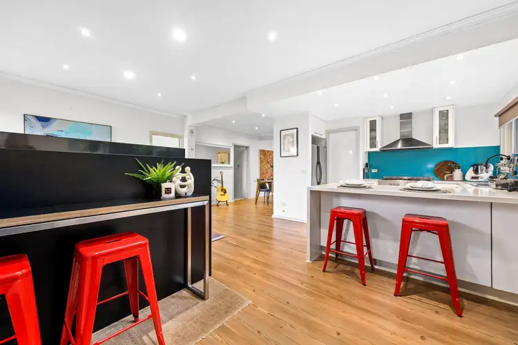 Third view of Homely unit listing, 1/6 Russell Crescent, Mount Waverley VIC 3149