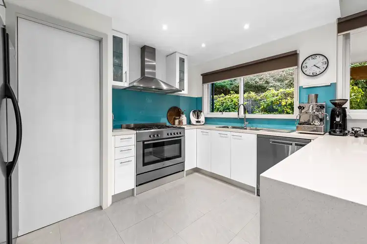 Sixth view of Homely unit listing, 1/6 Russell Crescent, Mount Waverley VIC 3149