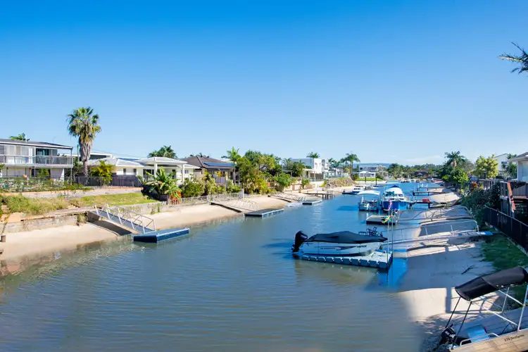 5 Rio Vista Boulevard, Broadbeach Waters QLD 4218