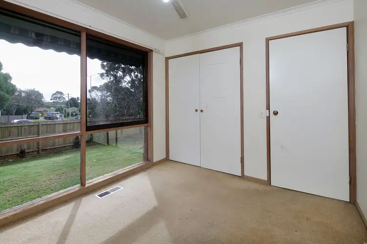 Fifth view of Homely house listing, 3 Olearia Crescent, Langwarrin VIC 3910
