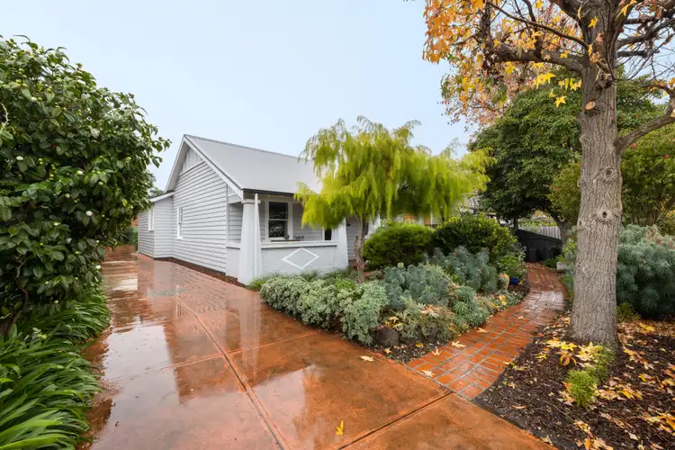 4 Tate Street, Pascoe Vale South VIC 3044