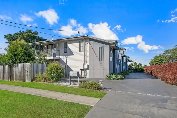 2/22 Percy Street, Redcliffe QLD 4020
