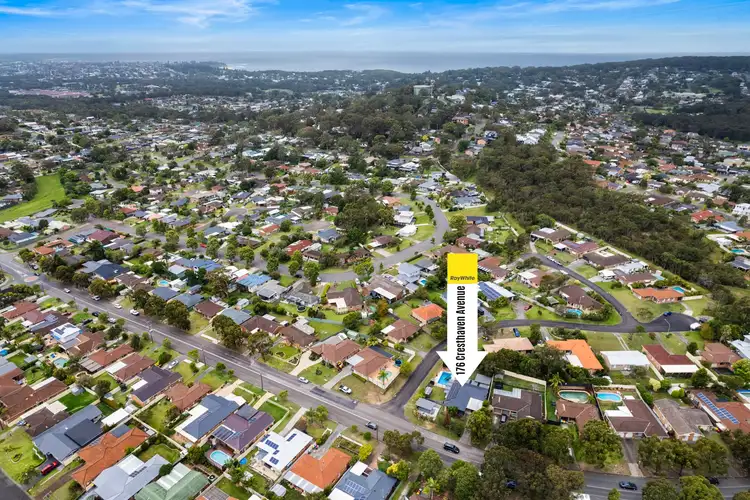 Second view of Homely house listing, 176 Cresthaven Avenue, Bateau Bay NSW 2261