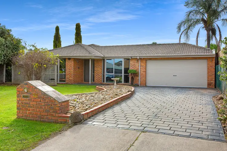 22 Quarrion Drive, Carrum Downs VIC 3201